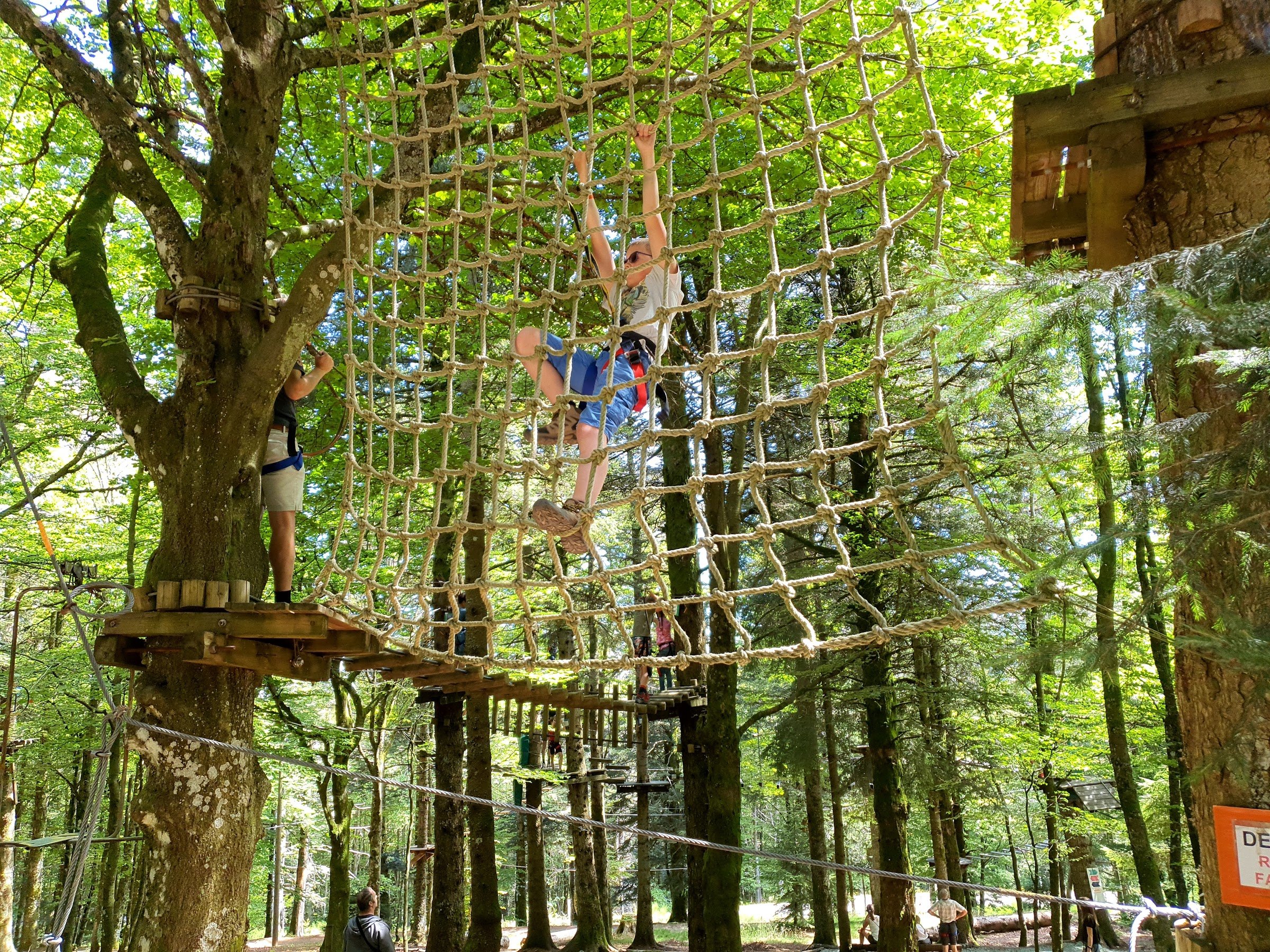 Parc Aventure dans les arbres - Acropark au Ballon d'Alsace Vosges
